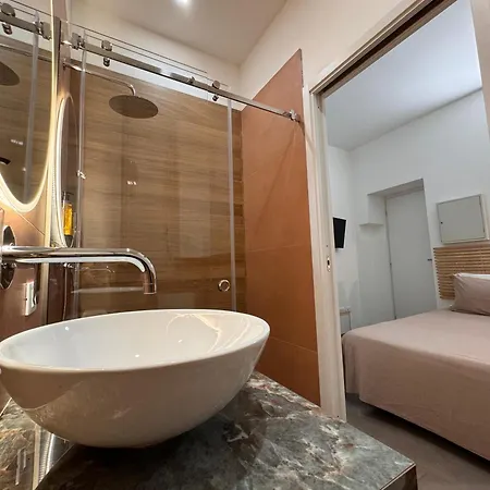 Palermo Inn 4*